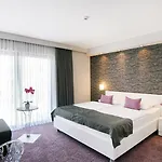 Boutique Life 罗戈兹尼察