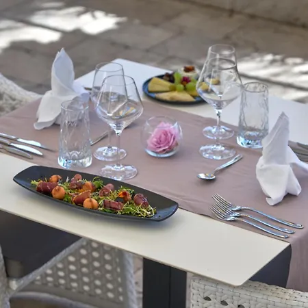 Boutique Life, Sea, Wellness & 4*