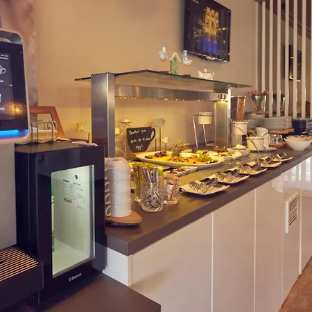 Boutique Life, Sea, Wellness & 酒店 4*