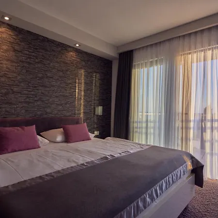 Boutique Life, Sea, Wellness &