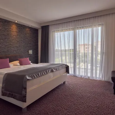 Boutique Life Hotel
