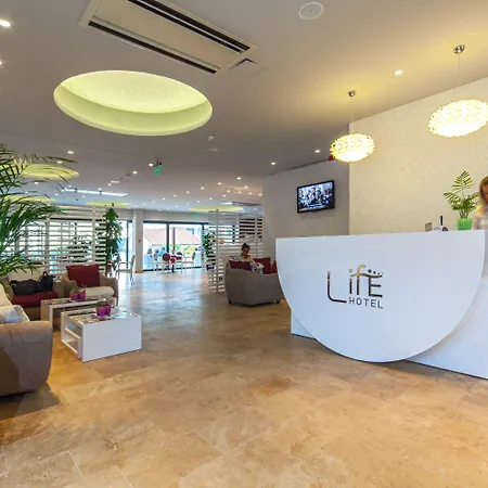 Boutique Life Hotell 4*