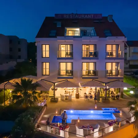 Boutique Life, Sea, Wellness & 4* Rogoznica (Sibenik-Knin)