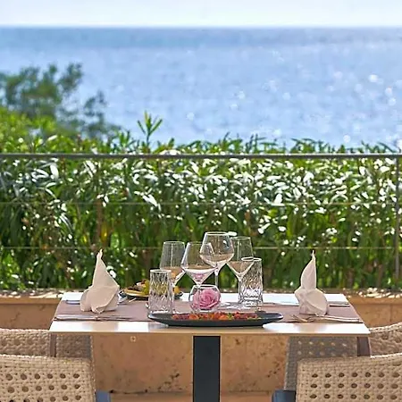 Hotel Boutique Life, Sea, Wellness & 4*