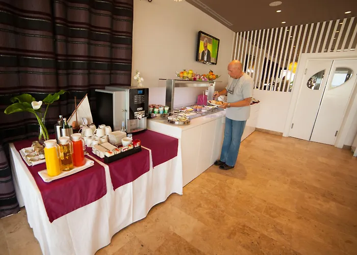 Hotel Boutique Life 4*