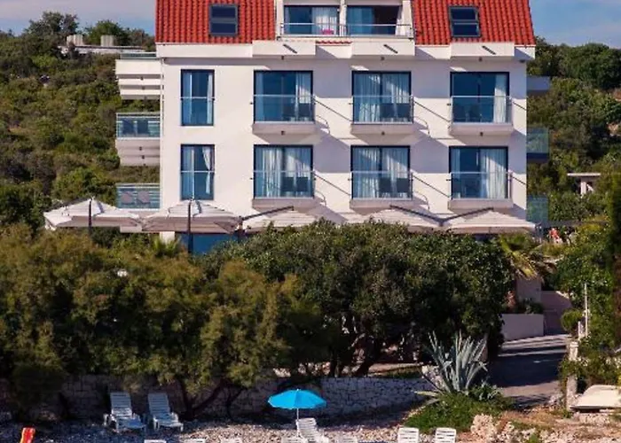 Boutique Life Hotel 4*